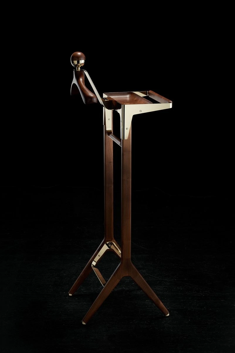 classical-valet-stand-2