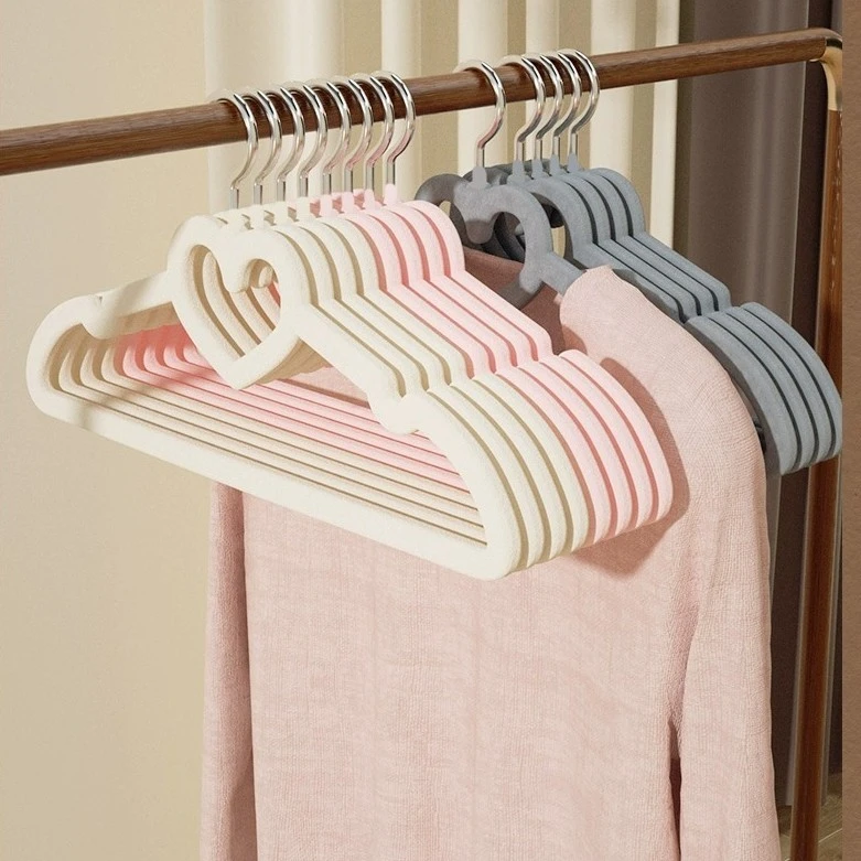 Heart Velvet Hangers